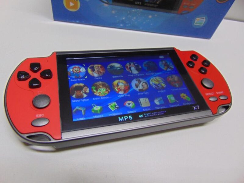 Videoconsola con juegos a estrenar